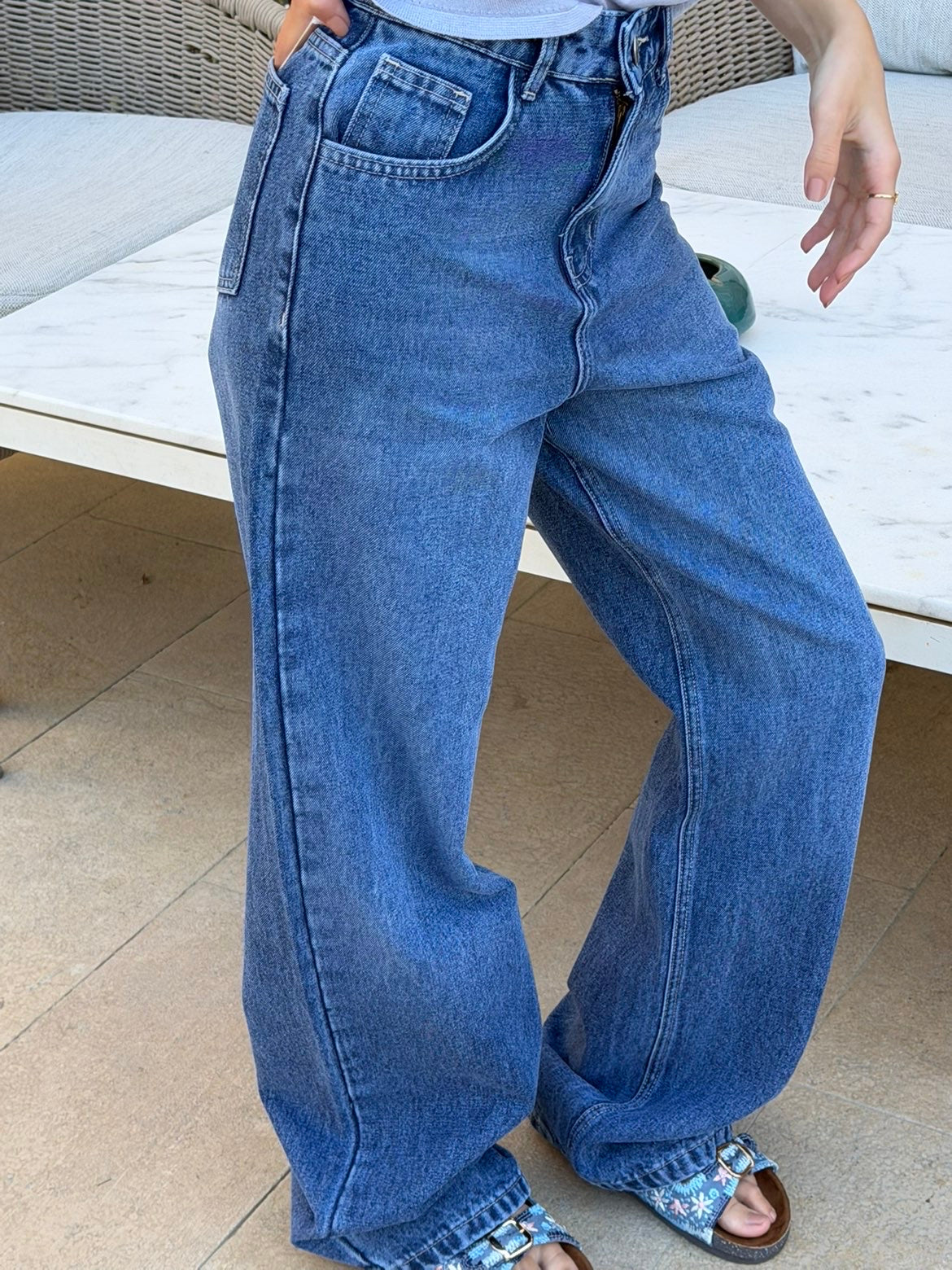 Wide-leg Jeans