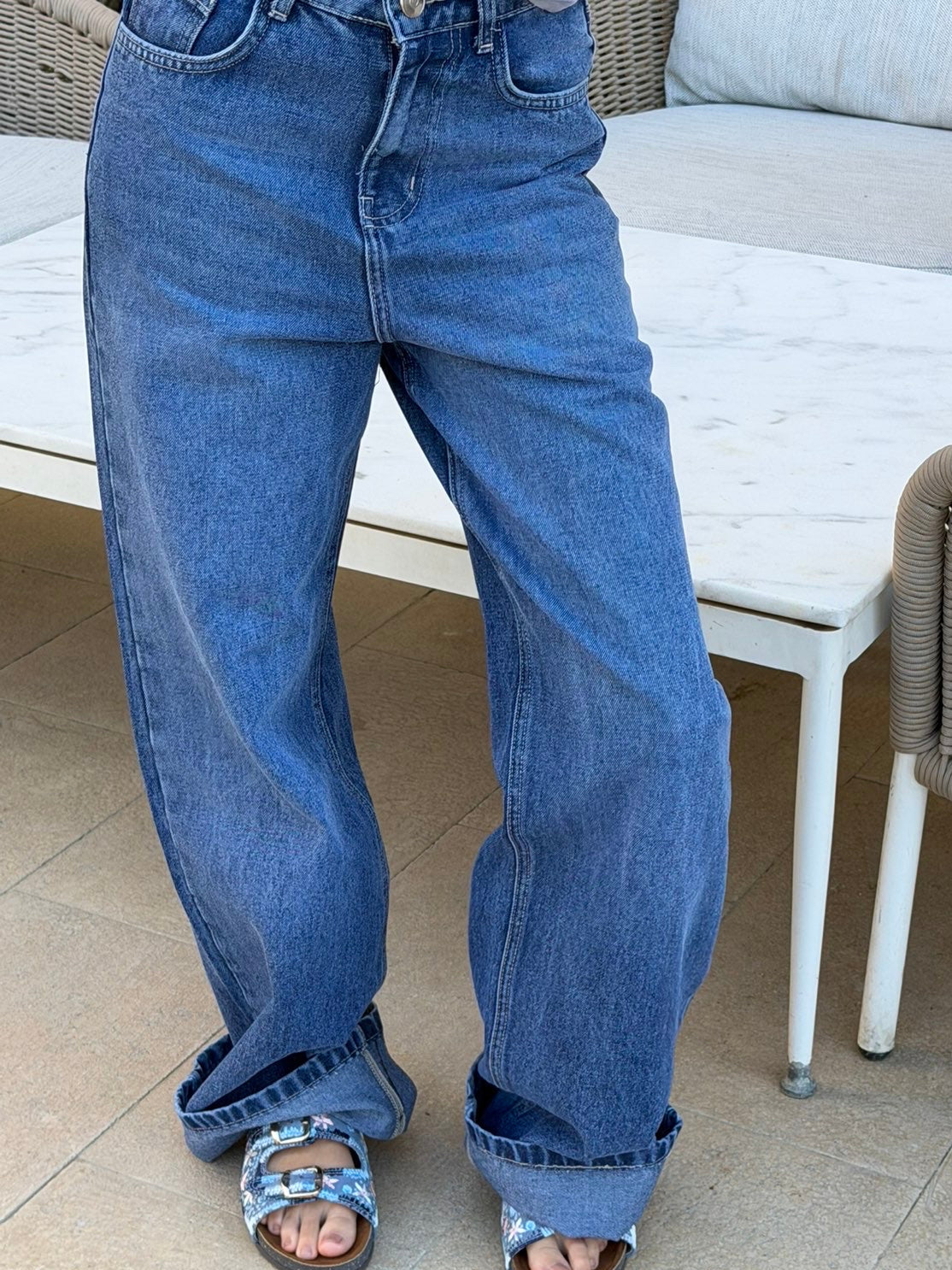 Wide-leg Jeans