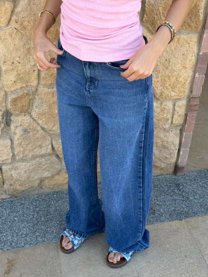 Wide-leg Jeans