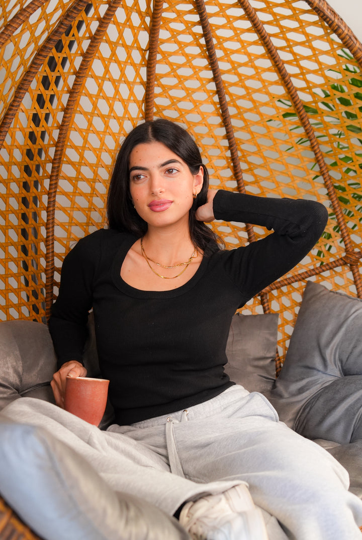 Black Ribbed Round Top