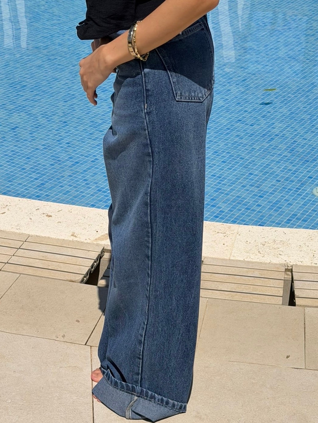 Wide-leg Jeans