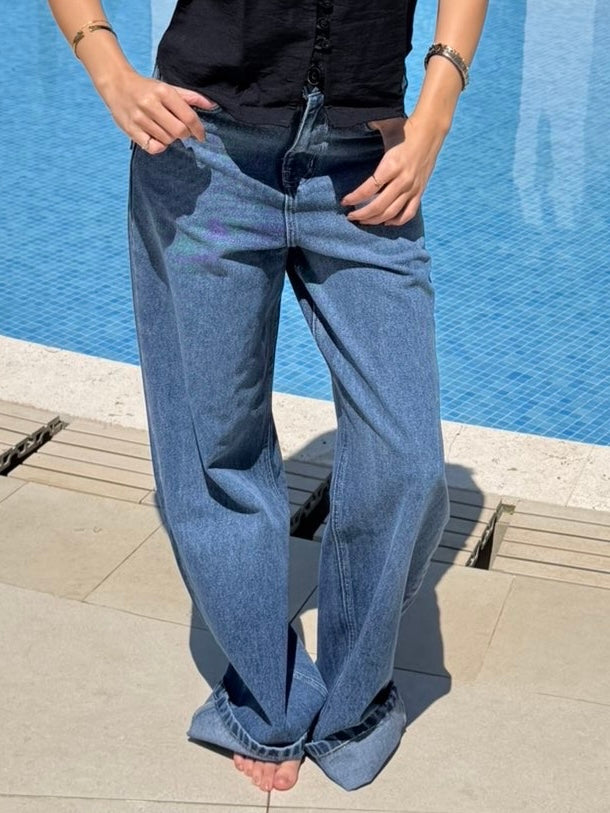 Wide-leg Jeans